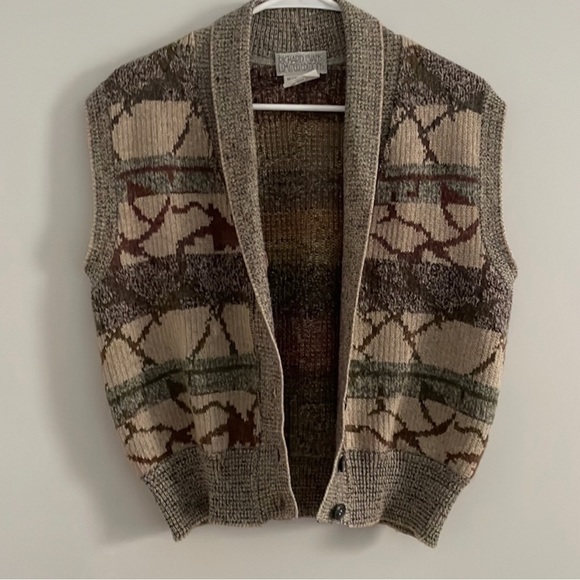 Vintage 80s Beige Patterned Sweater Vest - Picture 3 of 6